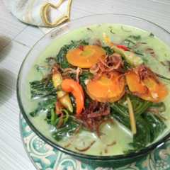 A picture of Sayur Bobor Bayam Wortel.