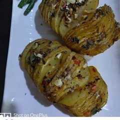 A picture of Potato hasselback.
