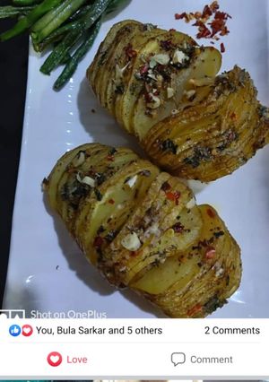 A picture of Potato hasselback.
