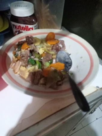 Cara Mudah Menyiapkan Resep Cah sapi tumis pokcoy jagung muda wortel yang Lezat