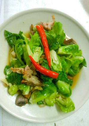 รูปของ แขนงผัดขาหมูทอด