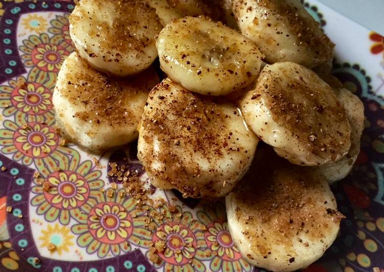 Simple Way to Prepare Super Quick Homemade Pan fried cinnamon bananas