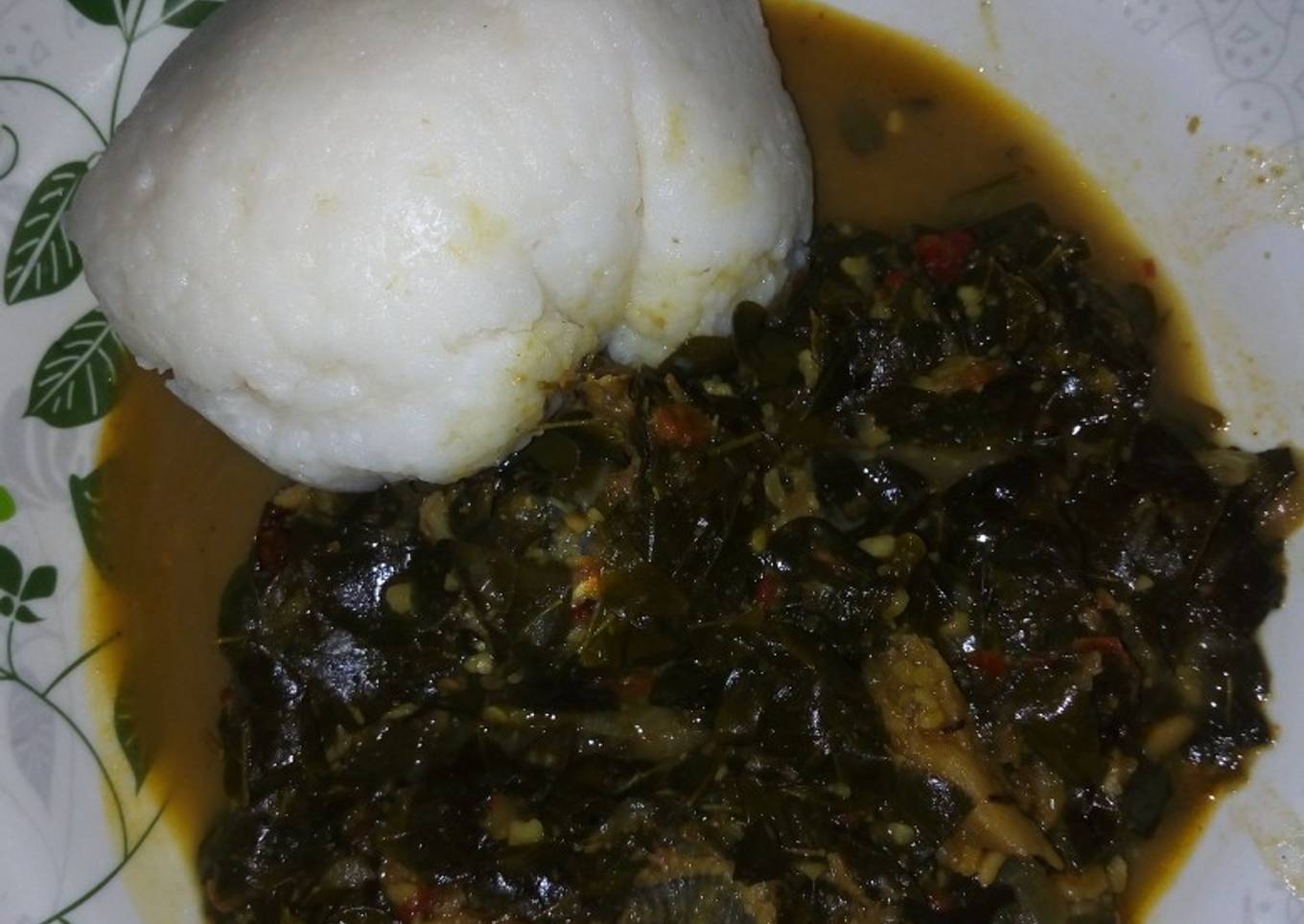 Tuwon shinkafa with miyar zogale(moringa soup)