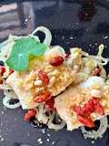 Merluzzo al forno con bacche di goji