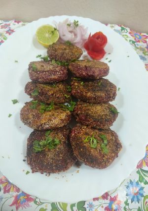 A picture of Purple sweet potato cutlets.
