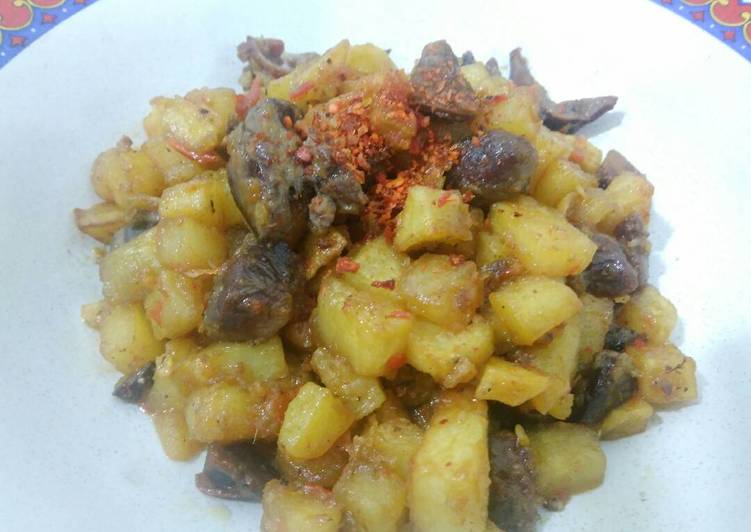 Balado kentila (kentang, ati, ampela)