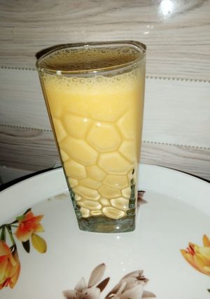 A picture of Mango Shake.