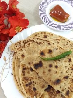 पनीर पराठे (Paneer parathe recipe in hindi) रेसिपी मुख्य फोटो