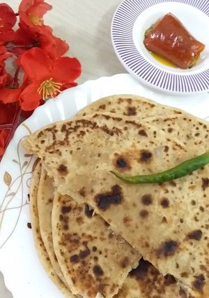 पनीर पराठे (Paneer parathe recipe in hindi) रेसिपी मुख्य फोटो