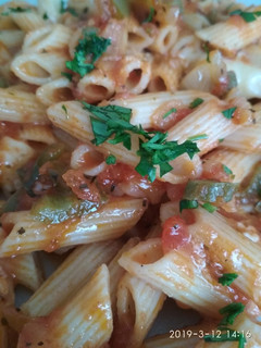 Una foto de Macarrones arrabiata
