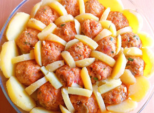 Fasírt, lágy sajtos burgonya ölelésben 💫 recept fotója