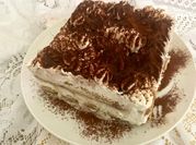 Una foto di dolce con savoiardi light