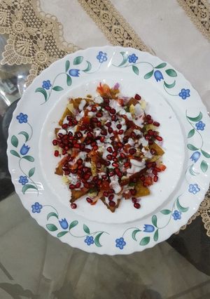 A picture of Spinach Nachos Bhel.