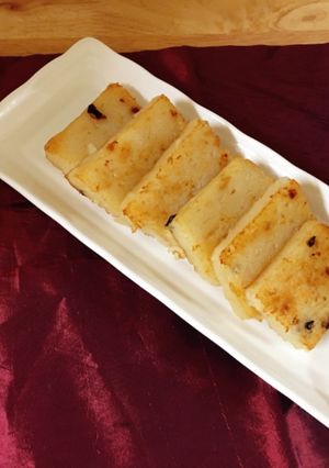 自製蘿蔔糕-步步高昇 的食譜成品照片