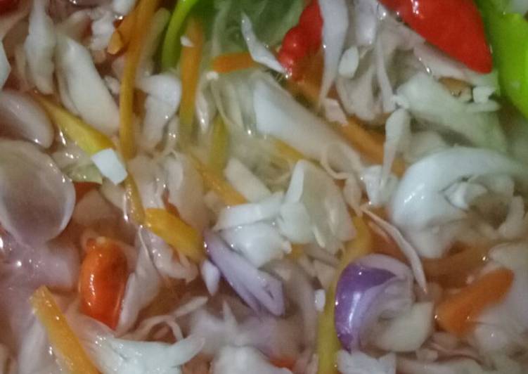 Acar untuk pendamping ayam panggang ala banjar