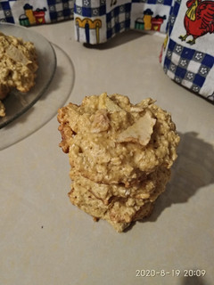 Una foto de Galletas de avena y manzana 🍎