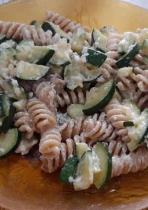 Foto di Pasta fusilli con zucchine e Philadelphia 🍜
