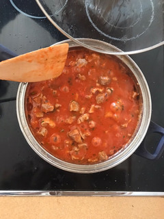 Una foto de Carne con tomate