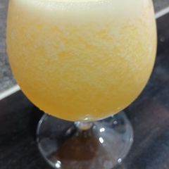 A picture of Fresh peach soda.