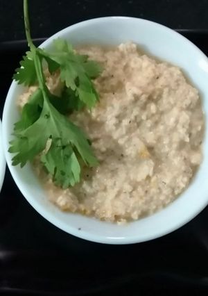 खट्टी मीठी चटनियां (Khatti meethi chutney recipe in hindi) रेसिपी मुख्य फोटो