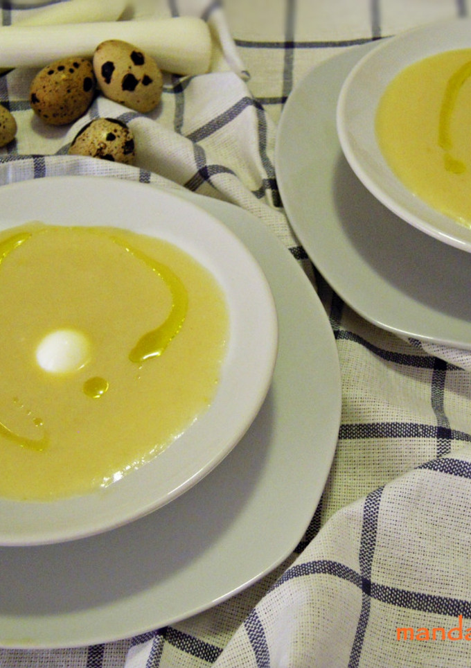 Una foto de Vichyssoise, crema de puerros