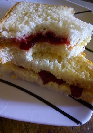 A picture of Plum jam #SeasonalIngredientContest #AuthorMarathon.