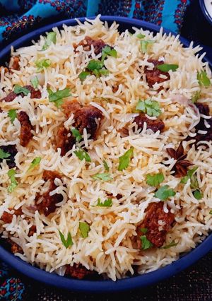 A picture of Punjabi Wadi Chawal.