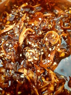 รูปของ พริกน้ำมันคลุกบะหมี่ ด้วยไมโครเวฟ Microwave Chili Oil