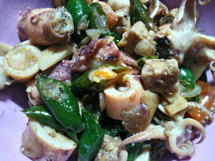Cara Simple Menyiapkan Resep  Tumis cumi asin yang Sempurna, Bisa Manjain Lidah