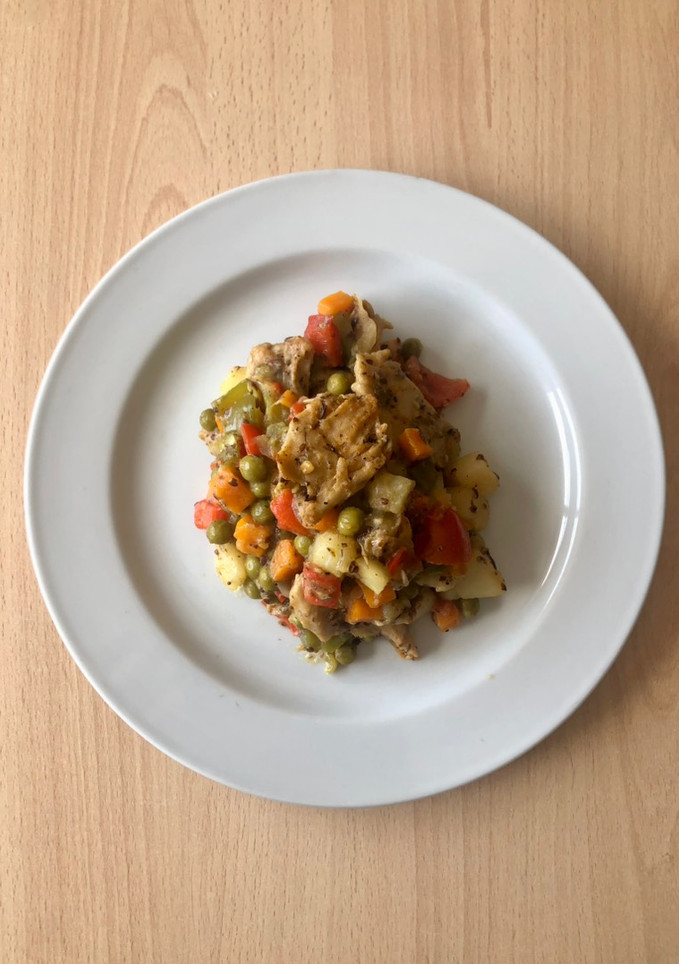 Una foto de Guiso vegano a la jardinera