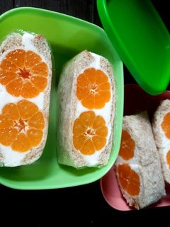Foto resep Fruit Sando (Sandwich Buah)