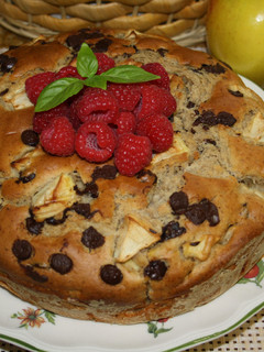 Una foto de Bizcocho de manzana y chocolate