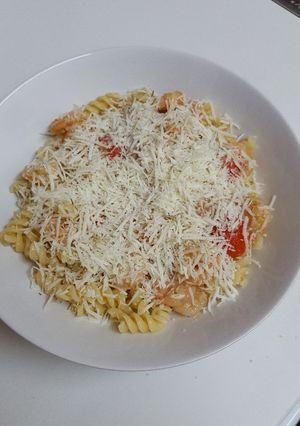 A picture of Fusilli with little shrimps #summerchallenge2.