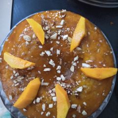 A picture of Mango glaze cake.