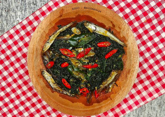 Tumis Daun Kenikir: Kelezatan Sederhana dengan Segudang Manfaat