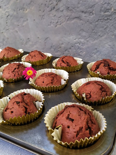 Una foto de Muffins de remolacha y chocolate