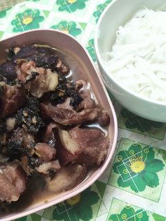 Hình của món Chân giò nấu giả cầy.