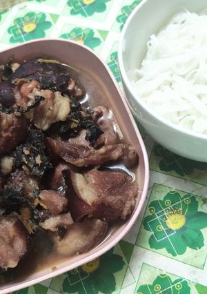 Hình của món Chân giò nấu giả cầy.