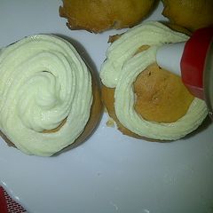 A picture of Vanilla frosting.