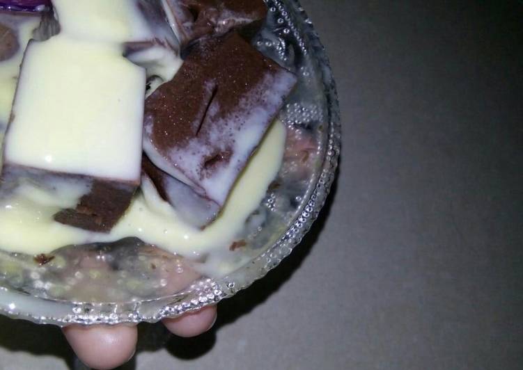 Cara Menyiapkan Pudding coklat dengan vla lumerrr yang Enak!