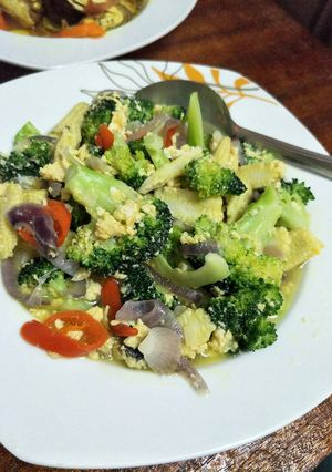 Foto resep Tumis Brokoli BabyCorn Telur