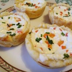 Goat's cheese and pepper tarts A picture of Goat's cheese and pepper tarts.
