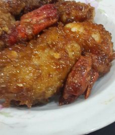 tôm càng xanh sốt bơ tỏi