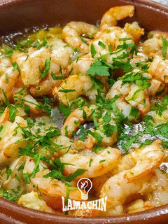 Una foto de Gambas al ajillo (con truco)