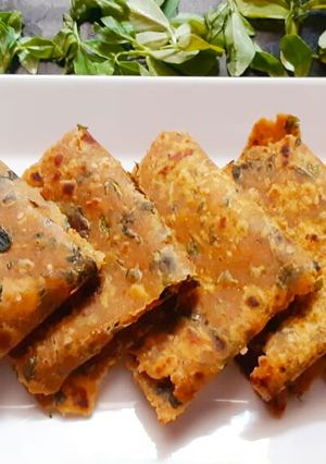 A picture of Methi ni bhaji na thepla.