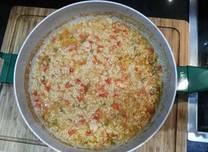 Una foto de Arroz con Carabineros
