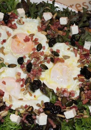 Una foto de ¿como hacer una ensalada caliente?