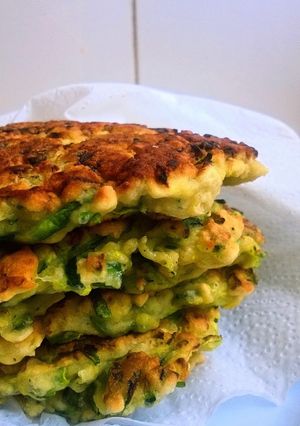 A picture of Zuchinni Fritters.