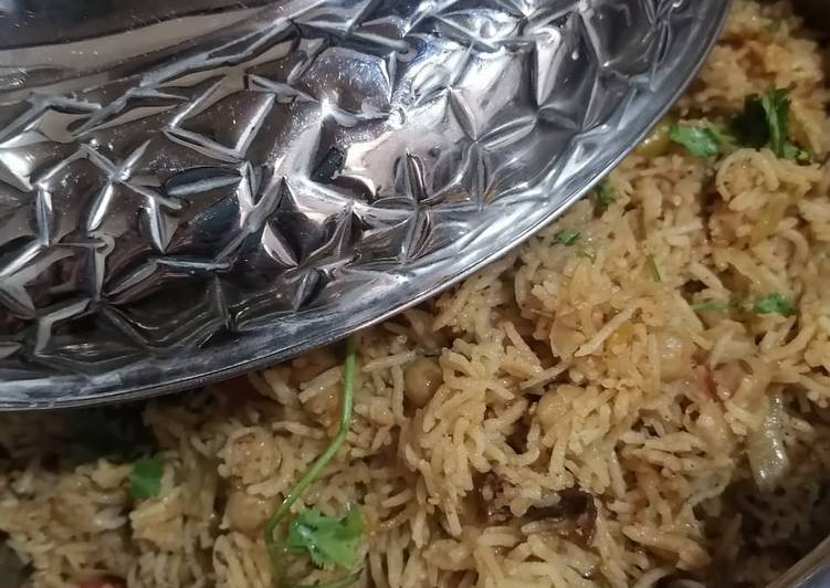 Simple Way to Prepare Sabzi pulao