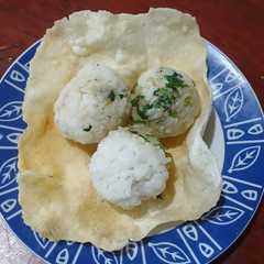 Bola Nasi Sayur Urap-レシピのメイン写真